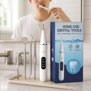 Tandpleje sæt til optimal mundhygiejne - Professionel løsning med høj kvalitet, 215g: A bright, modern bathroom setting where the dental care set is properly grounded on a marble countertop, being actively used by a person brushing their teeth in front of a mirror.